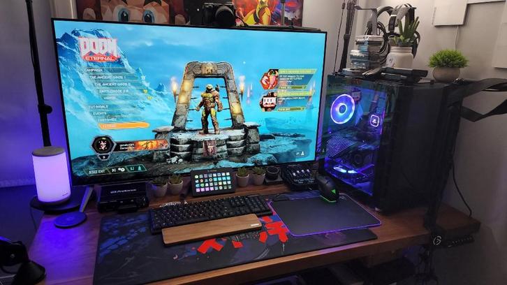 AORUS FV43U 43" 4K Gaming Monitor — 144Hz, HDMI 2.1, HDR1000, Computers en Software, Monitoren, Zo goed als nieuw, 101 t/m 150 Hz