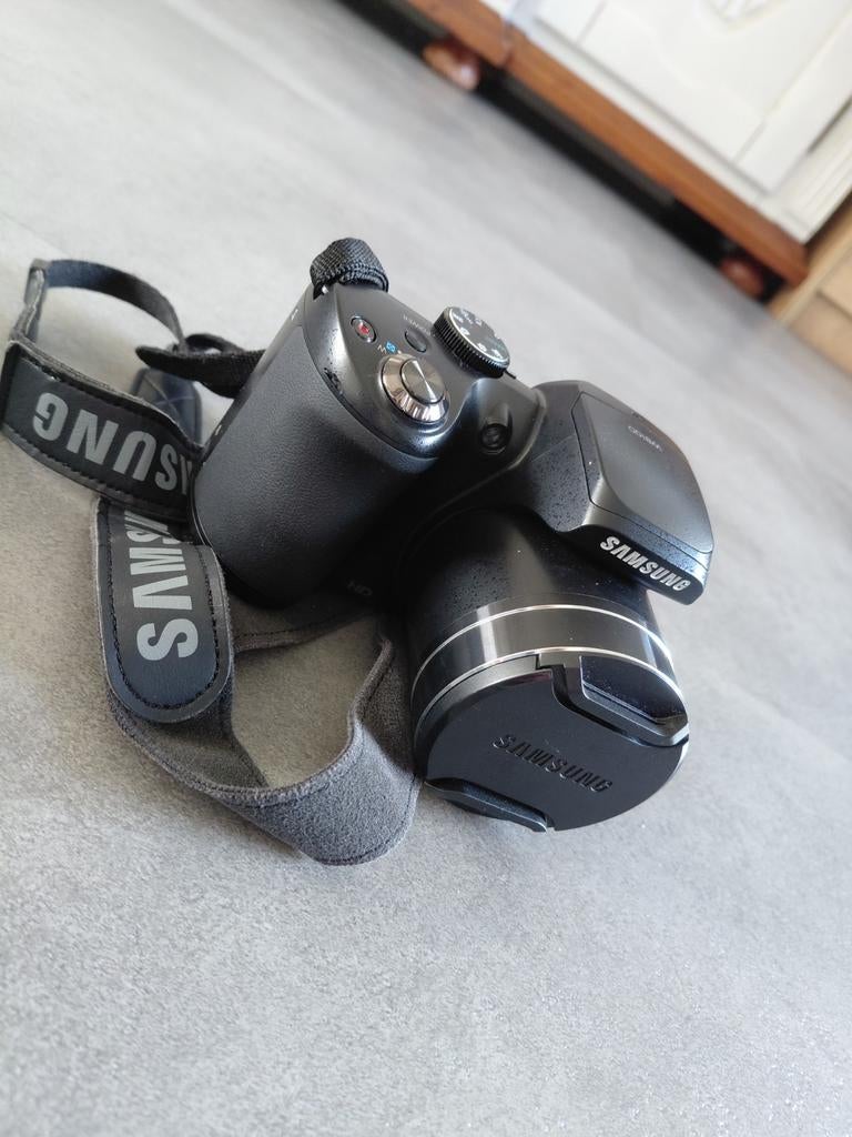 Samsung camera WB100 met tas, Ophalen of Verzenden, Gebruikt, Samsung