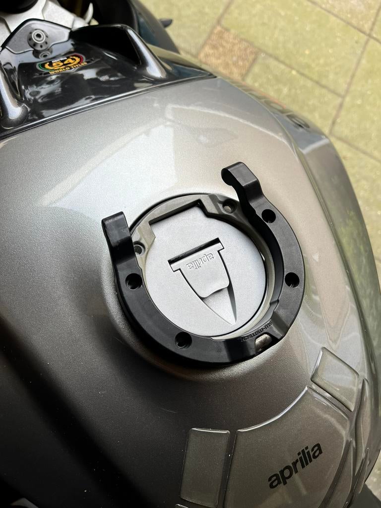 Aprilia Tuono/ SW-Motech Tankring Quick-Lock, Ophalen of Verzenden