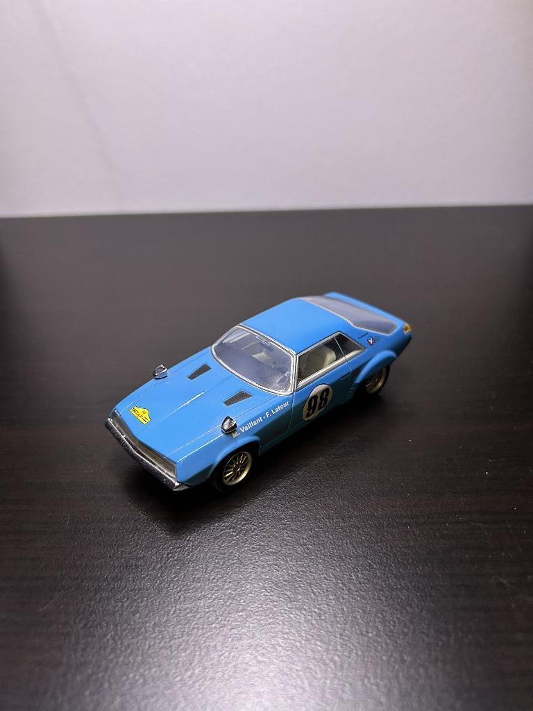 1/43 Vaillante Commando, Ophalen of Verzenden, Zo goed als nieuw, Auto, Overige merken