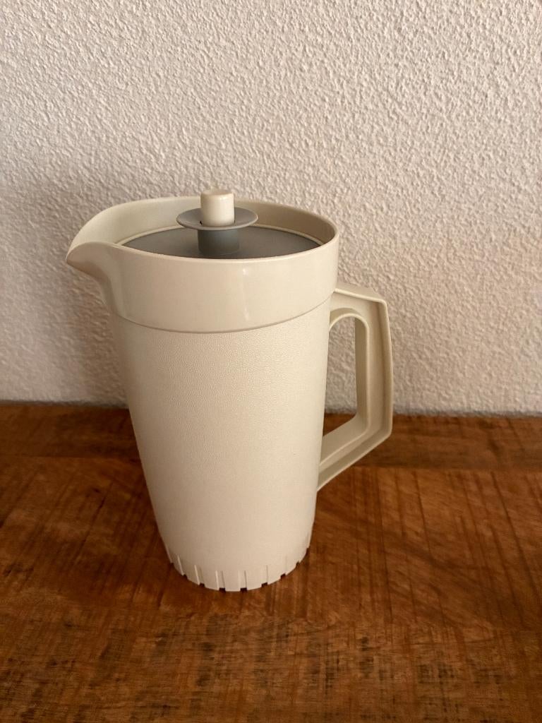 Tupperware schenkkan – sapkan vintage in PRIMA staat., Ophalen of Verzenden, Gebruikt, Crème, Overige typen