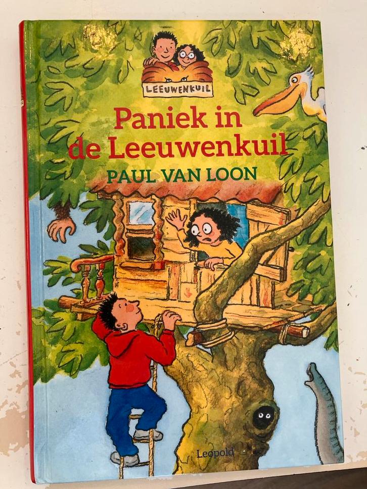 Paniek in de Leeuwenkuil - Paul van Loon, Boeken, Kinderboeken | Jeugd | onder 10 jaar, Gelezen, Fictie algemeen, Ophalen of Verzenden