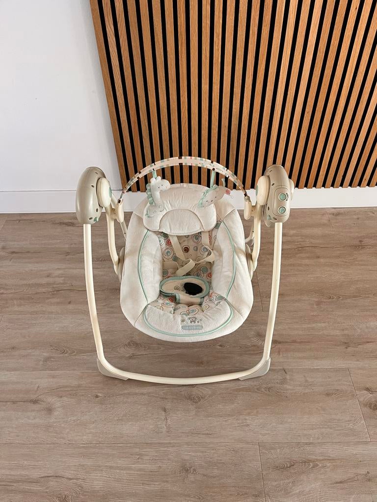 Bright Starts baby schommelstoel, Ophalen, Zo goed als nieuw