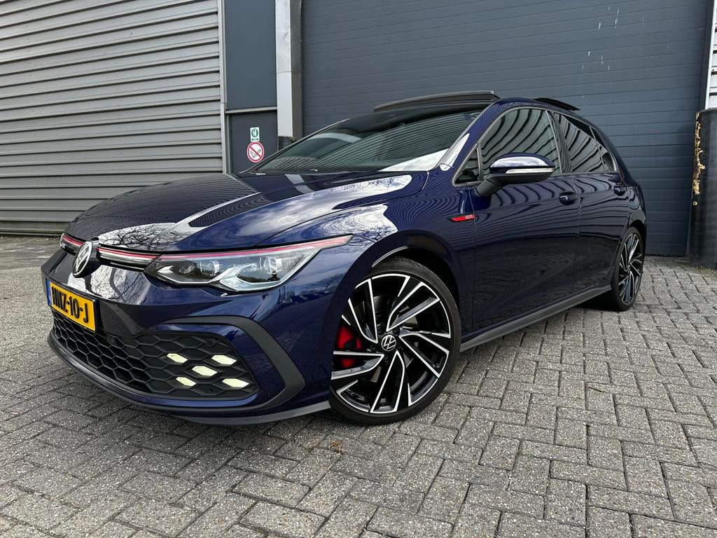 Volkswagen Golf 8 GTI Pano-HUD-H/K-Trekhaak-IQ Lights-DCC, 1363 kg, Euro 6, 4 cilinders, 1984 cc