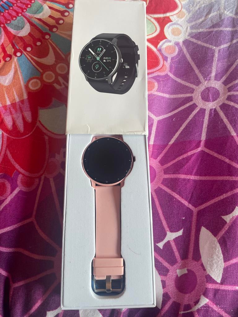 Smartwatch - Nieuwstaat!, Sieraden, Tassen en Uiterlijk, Smartwatches, Gebruikt, Hartslag, Ophalen of Verzenden, Android