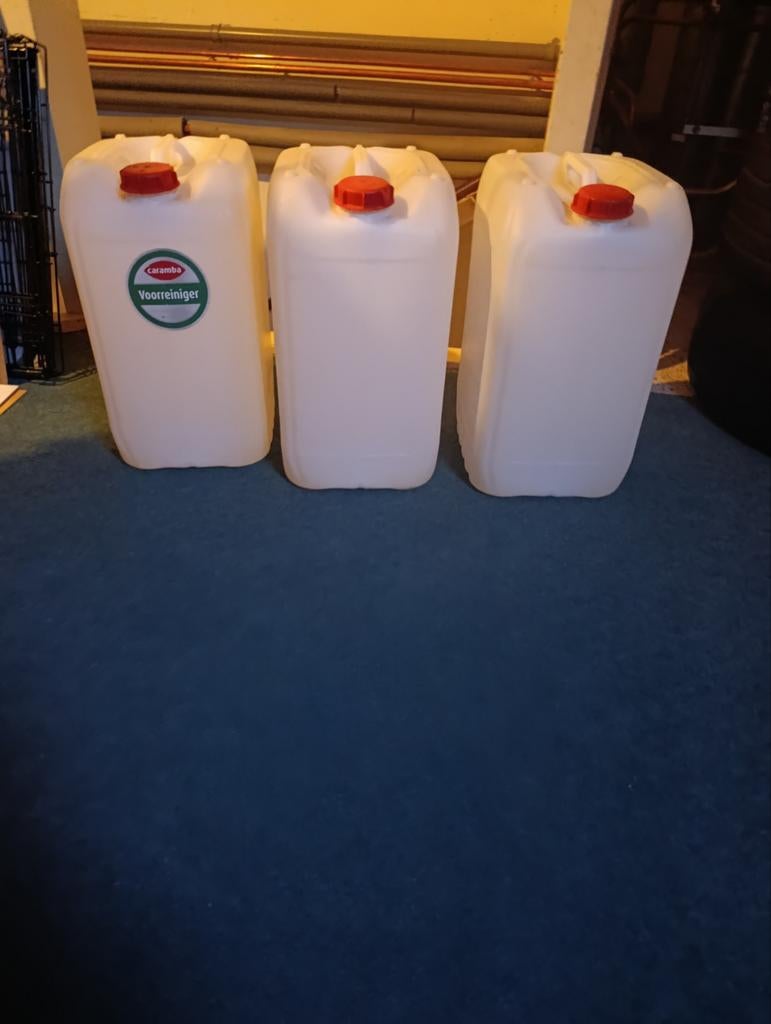 Jerrycans 25 liter 3 x, Tuin en Terras, Regentonnen, Minder dan 75 liter, Ophalen of Verzenden, Gebruikt, Kunststof
