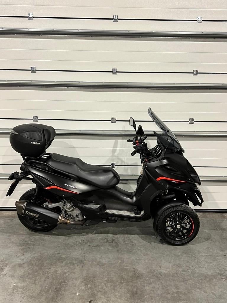 Gilera Fuoco 500 IE | Piaggio MP3  2016 | Autorijbewijs, Motoren, Scooter, Particulier, 1 cilinder, 12 t/m 35 kW