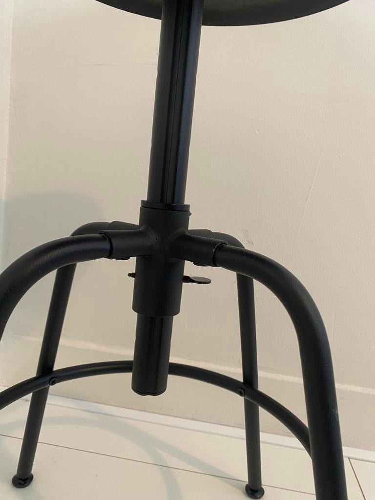 IKEA KULLABERG Kruk, zwart - In hoogte verstelbaar, Ophalen, In hoogte verstelbaar, Zo goed als nieuw, Staal