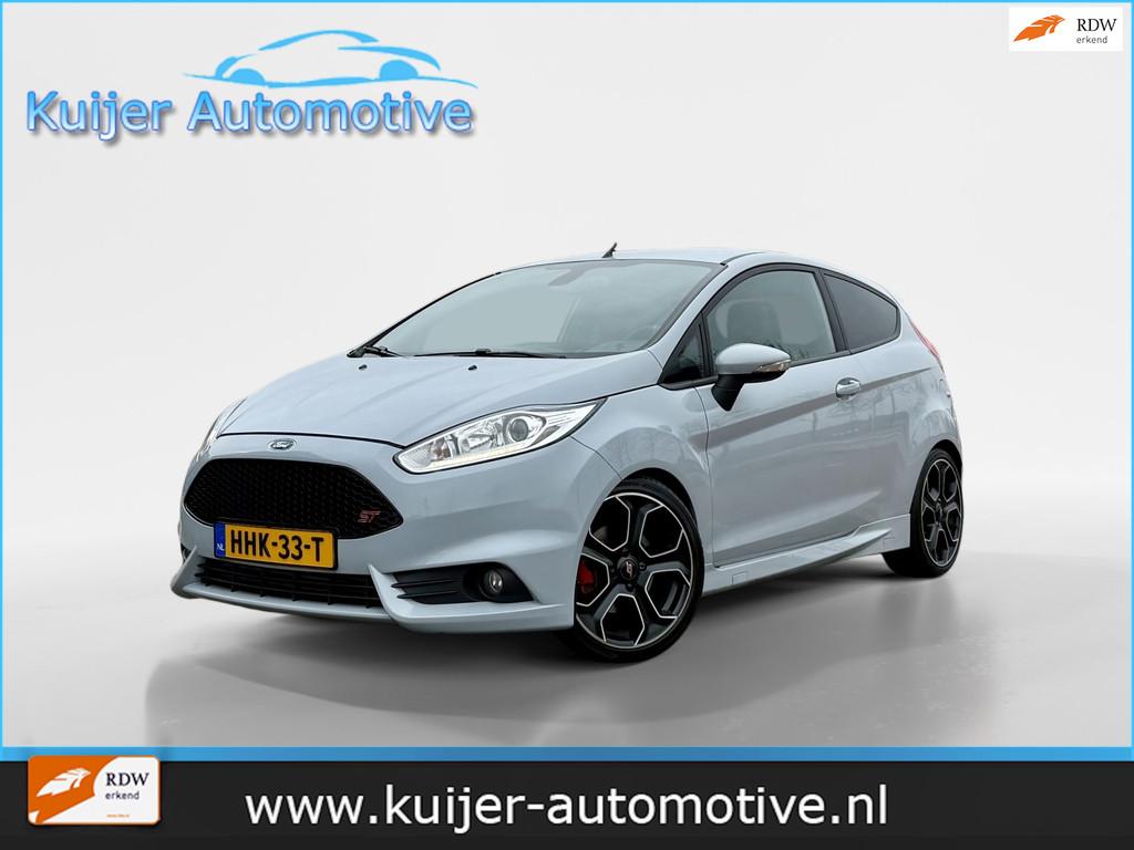 Ford FIESTA 1.6 ST200 Recaro, Auto's, Ford, Voorwielaandrijving, 1596 cc, 1063 kg, Gebruikt