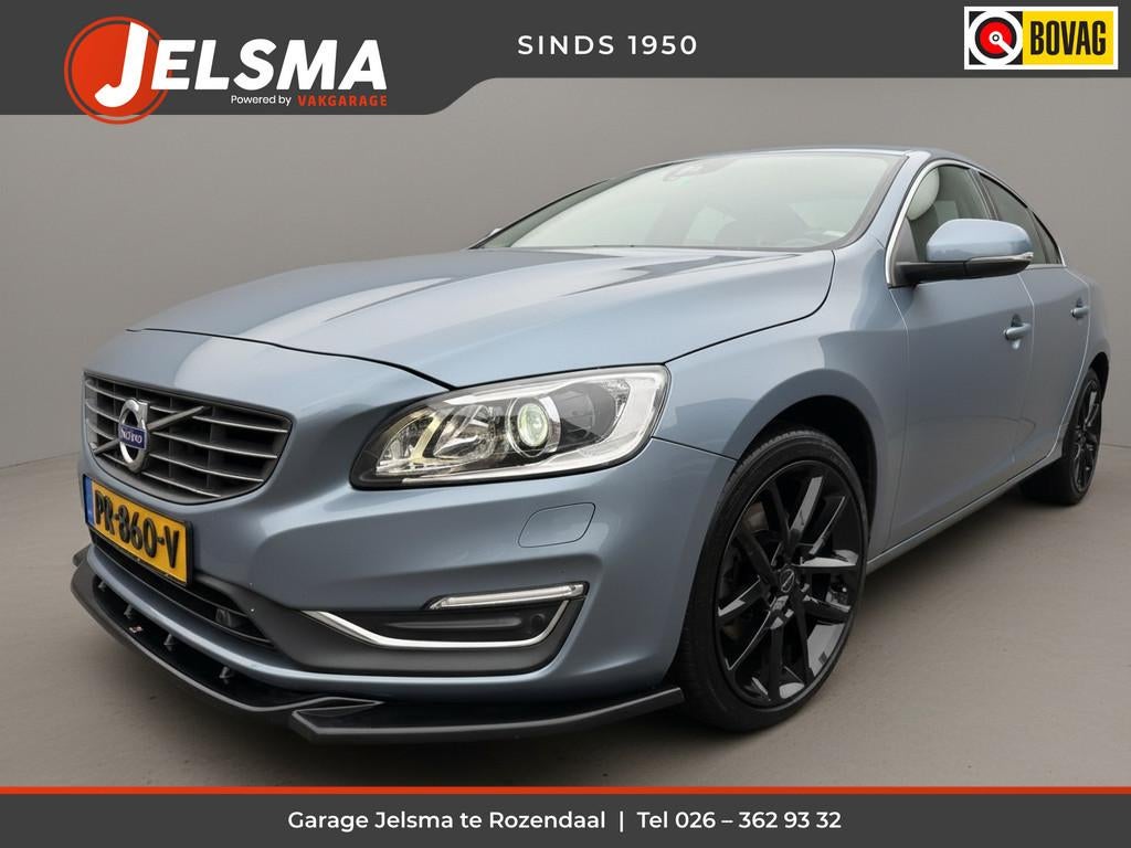 Volvo S60 2.0 T3 Nordic+ Luxury-line, Schuifdak | Leer | Tre, Auto's, Volvo, Gebruikt, 4 cilinders, 1969 cc, Blauw