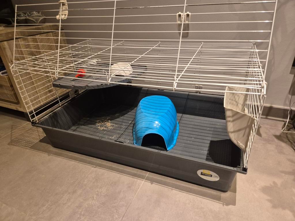 Konijnen binnenhok met verdieping incl toebehoren, Dieren en Toebehoren, Ophalen, 110 cm of meer, Kooi, Minder dan 60 cm