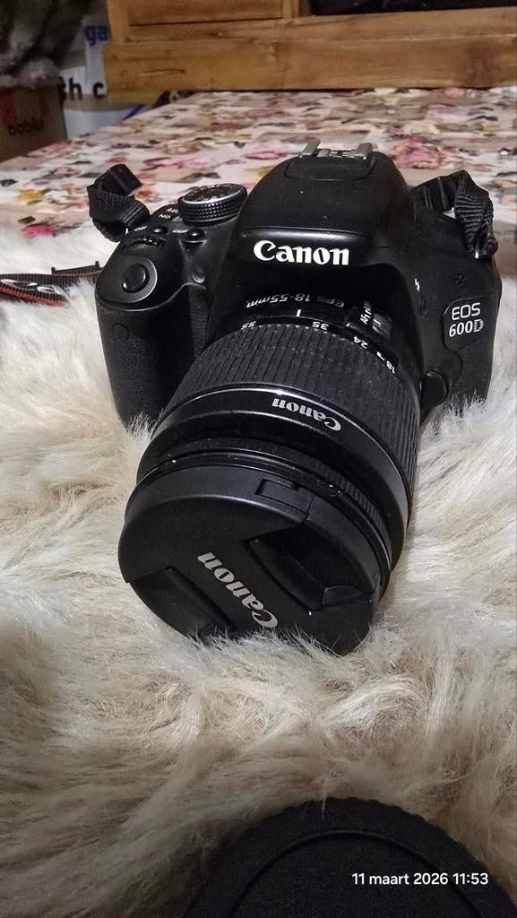 Zeer complete Canon EOS 600D set (incl. 18-55mm lens, Audio, Tv en Foto, Fotocamera's Digitaal, Ophalen of Verzenden, Zo goed als nieuw