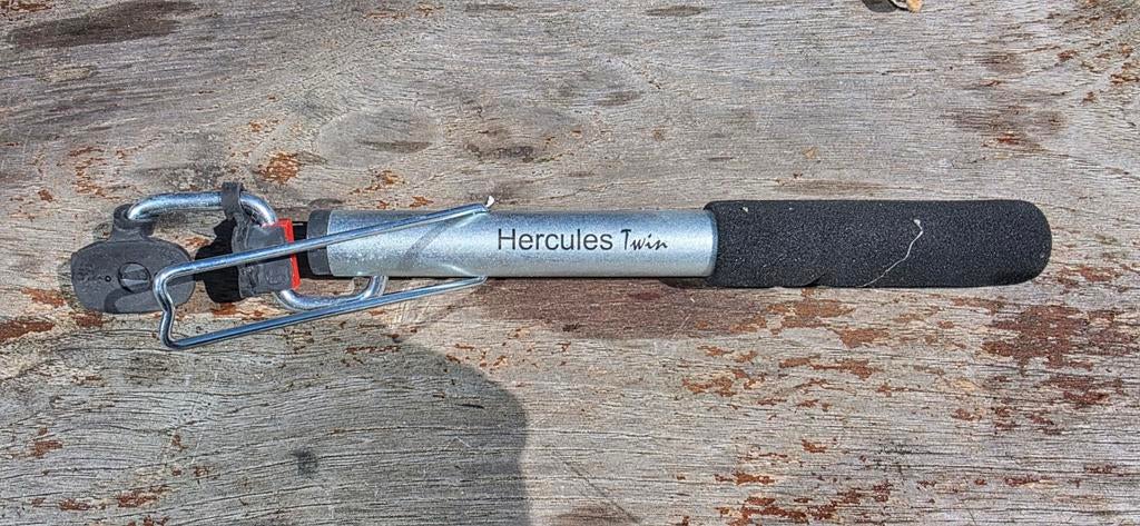 Hercules Twin Fietsendrager Bevestiging, Caravans en Kamperen, Kampeeraccessoires, Ophalen of Verzenden, Gebruikt