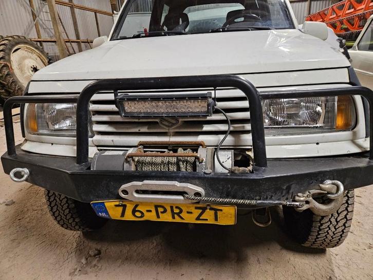 Vitara 1600. Technisch geheel opgeknapt. APK tot dec. 2027., Auto's, Suzuki, Bedrijf, Vitara, 4x4, Open dak, Radio, Trekhaak, Benzine