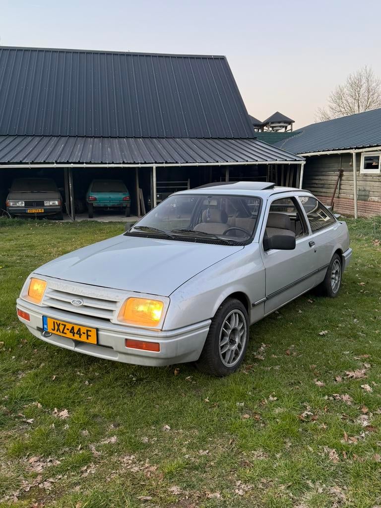 Ford sierra 2.3 d 1986 wegenbelasting vrij, Auto's, Ford, Achterwielaandrijving, 4 cilinders, Bedrijf, Te koop