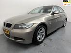 BMW 3-serie 318i Business Line # Automaat # Clima # Navi # P, Automaat, Achterwielaandrijving, Beige, Sedan