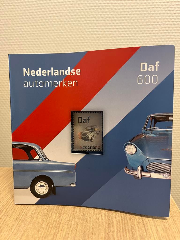 Zilveren postzegel DAF 600 - Nederlandse automerken, Ophalen of Verzenden, Na 1940, Postfris