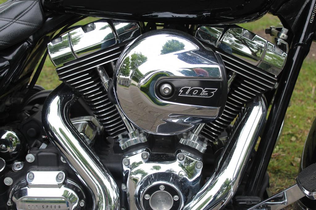 Harley-Davidson Road King FLHRI, Motoren, Motoren | Harley-Davidson, Bedrijf, Meer dan 35 kW, Chopper, 1687 cc