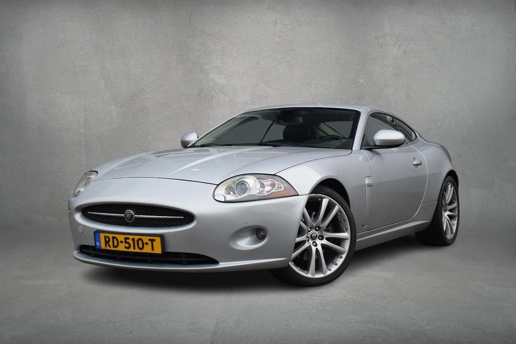 Jaguar XK 4.2 V8 Coupé | Sportuitlaat | 20" | Keyless | Sto, Achterwielaandrijving, Gebruikt, 8 cilinders, 4 stoelen