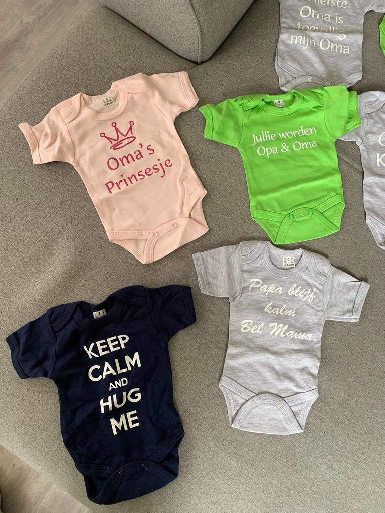 *NIEUW* Diverse rompertjes en slabbertjes met tekst, Kinderen en Baby's, Babykleding | Maat 50, Ophalen of Verzenden, Nieuw, Jongetje of Meisje