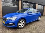 Skoda Scala 1.0 TSI Sport Business Automaat Carplay LMV Trek, Scala, Gebruikt, Euro 6, Blauw