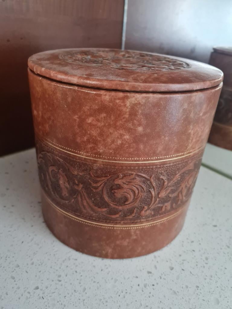 Lederen tabakspot, Antiek en Kunst, Ophalen of Verzenden