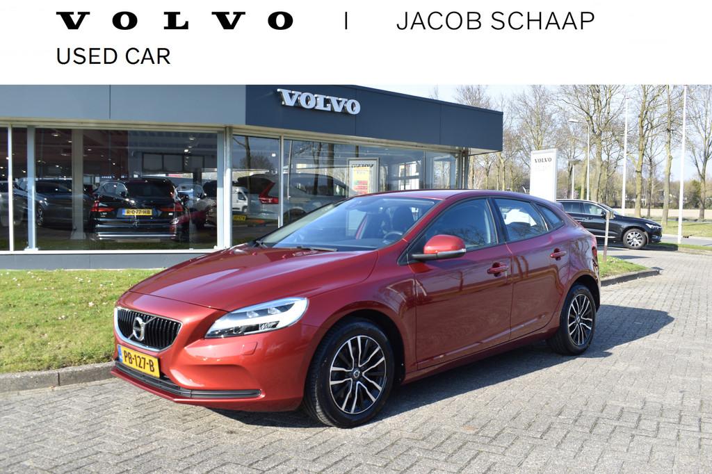 Volvo V40 T3 153PK Nordic+ | Stoelverwarming | Standkachel |, Voorwielaandrijving, Gebruikt, 4 cilinders, Leder en Stof