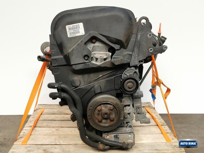 Motor van een Volvo V40, Auto-onderdelen, Gebruikt, -, -, Ophalen of Verzenden