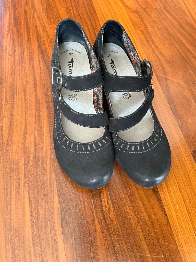 Tamaris schoenen maat 37, Kleding | Dames, Schoenen, Zo goed als nieuw, Schoenen met lage hakken, Zwart, Ophalen
