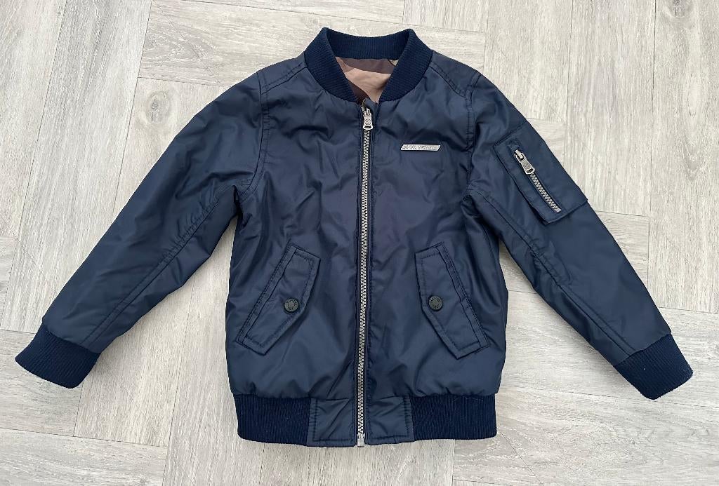 Dubbelzijdig VINGINO Jasje/ bomber jasje, maat 110, Kinderen en Baby's, Kinderkleding | Maat 110, Verzenden, Zo goed als nieuw