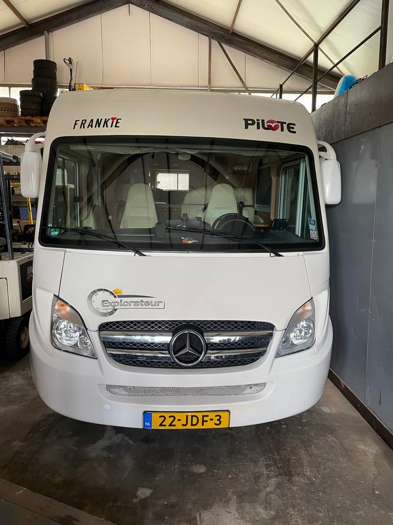 Mercedes Pilote explorateur 3.0 V6 automaat ,maar 88.000 km., Luifel, Standaard zit, Ringverwarming, Diesel