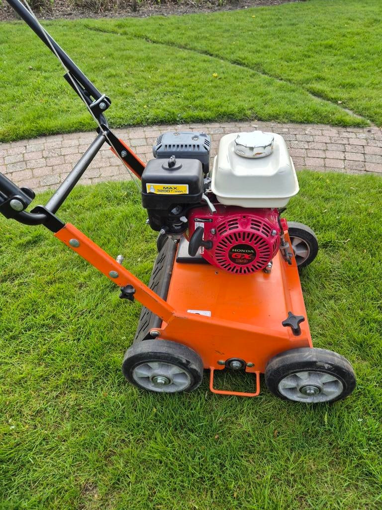 Eliet E401 verticuteermachine Honda motor, Ophalen, Zo goed als nieuw, Benzine, Eliet / Honda