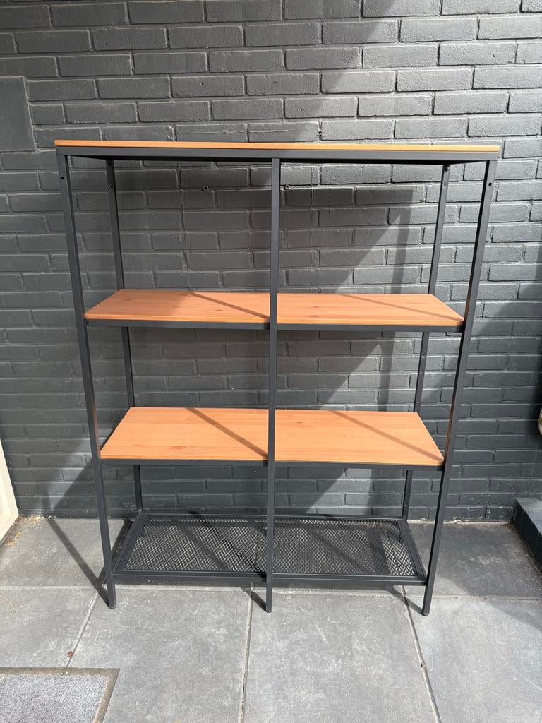 IKEA FJÄLLBO Stellingkast hout metaal 100x136cm, Huis en Inrichting, Kasten | Stellingkasten, Ophalen, Gebruikt