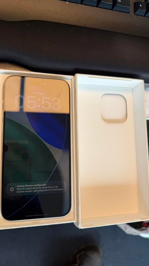 Iphone 15 PRO MAX 256GB, Wit, IPhone 15 Pro Max, Zo goed als nieuw, 84 %