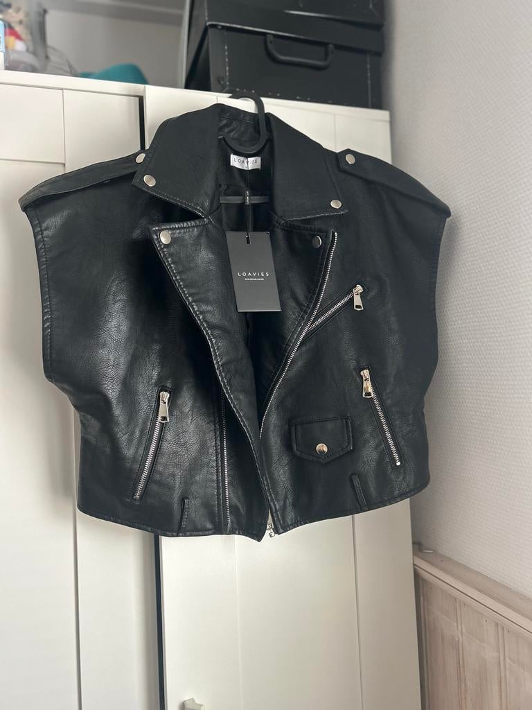 Leren Gillet Loavies Maat M, Ophalen of Verzenden, Zo goed als nieuw, Maat 38/40 (M), Zwart