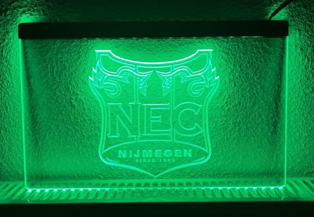 NEC voetbal neon bord reclamebord lamp LED verlichting GROEN, Ophalen of Verzenden, Nieuw, Lichtbak of (neon) lamp