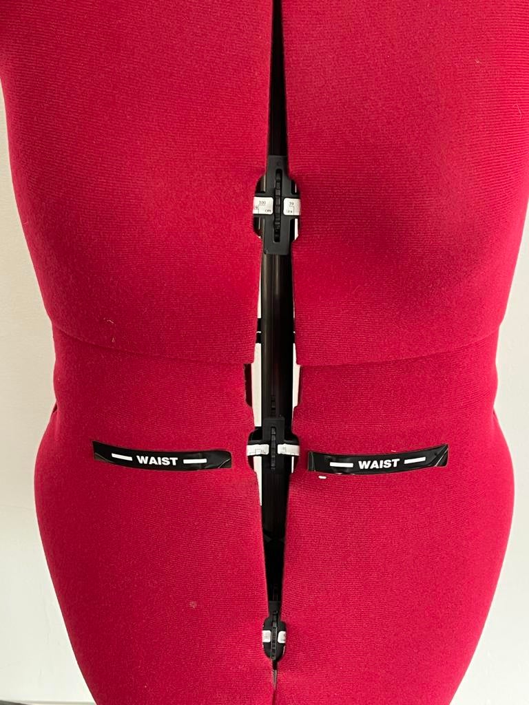 Rode paspop, Hobby en Vrije tijd, Naaien en Fournituren, Ophalen, Gebruikt, Paspop