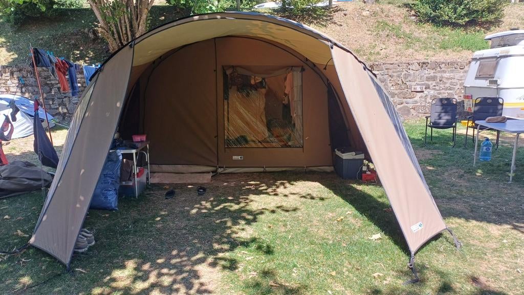 Degelijke, stormvaste tent Falco Havik 4000 (4/5 personen), Caravans en Kamperen, Ophalen, Gebruikt, Tot en met 5