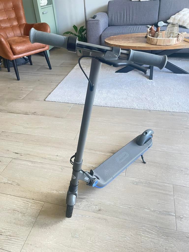 ninebot elektrische step, Fietsen en Brommers, Steps, Ophalen, Zo goed als nieuw, Elektrische step (E-scooter)