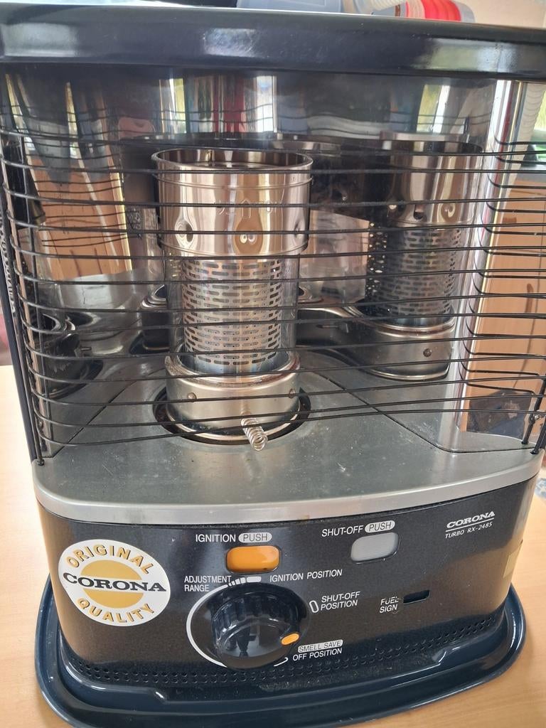 Corona oliekachel RX-2485 - Compact en Efficiënt, Ophalen, Gebruikt, Overige brandstoffen, Petroleumkachel