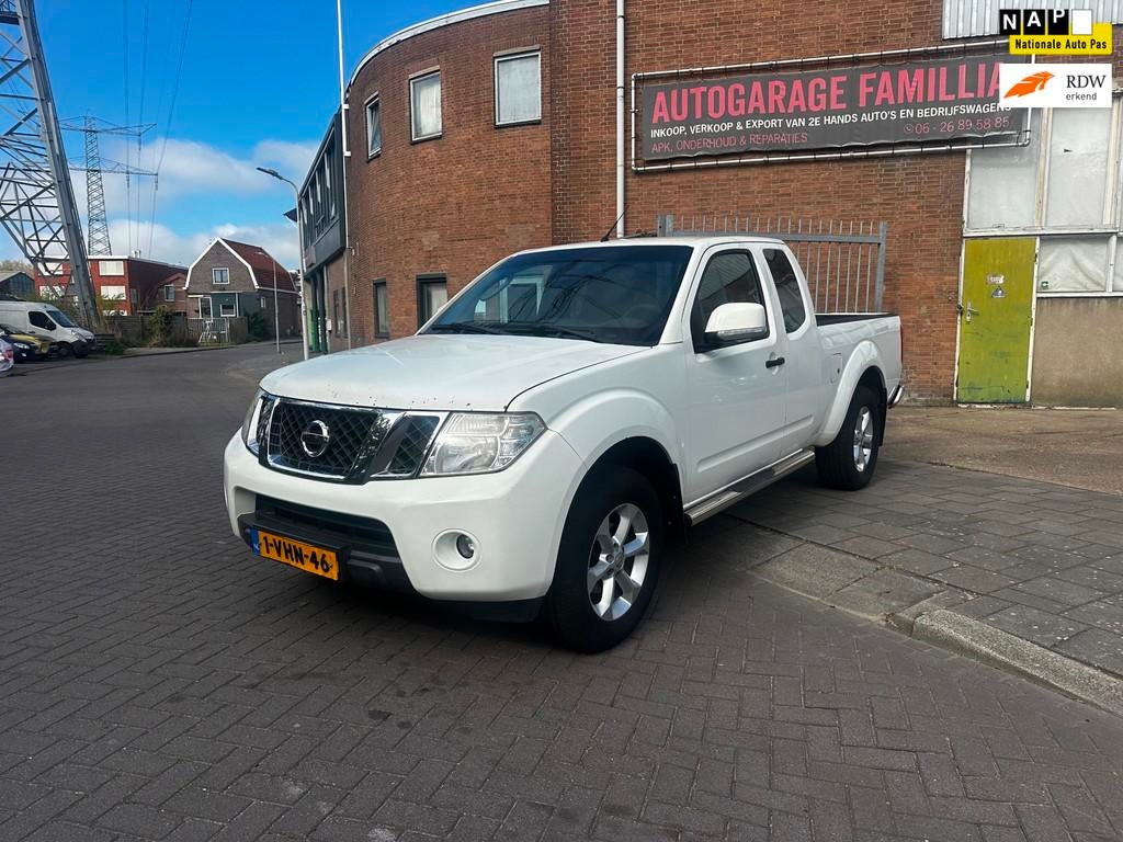 Nissan Navara 2.5 dCi SE King Cab, Gebruikt, Overige modellen, 4 cilinders, Bedrijf