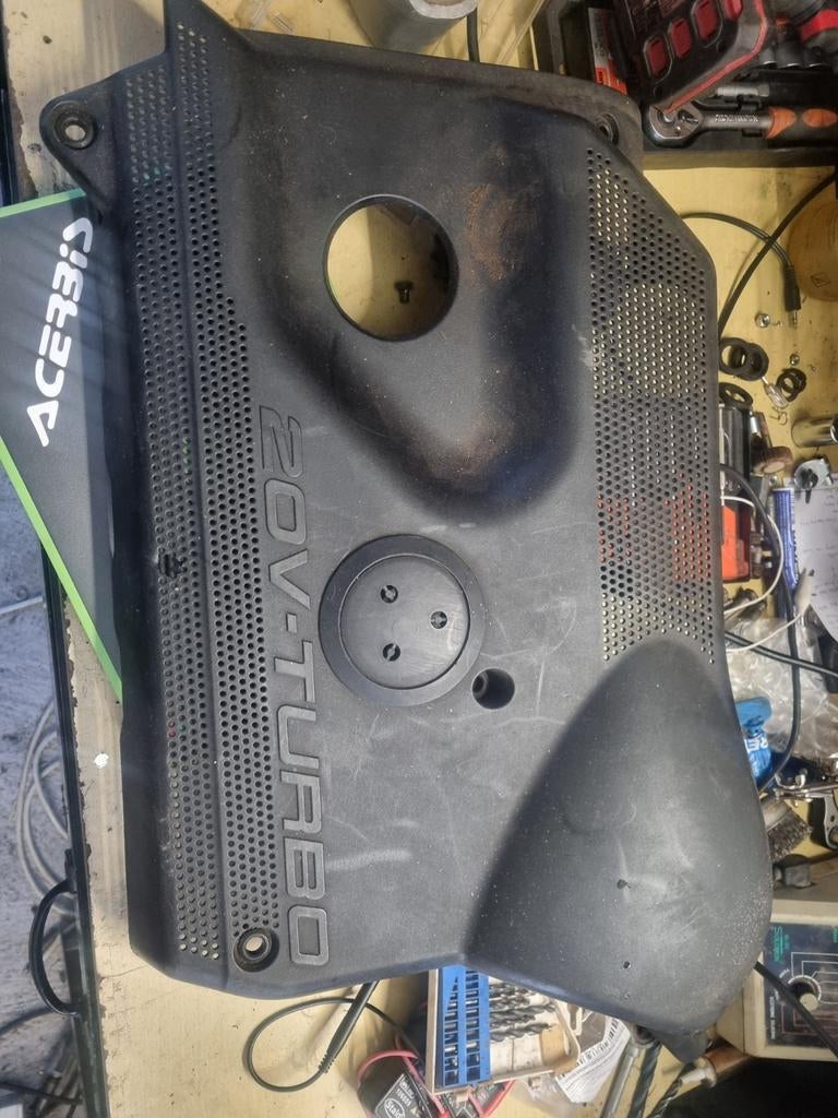 Motor cover volkswagen 1.8t, Auto-onderdelen, Motor en Toebehoren, Ophalen of Verzenden, Volkswagen