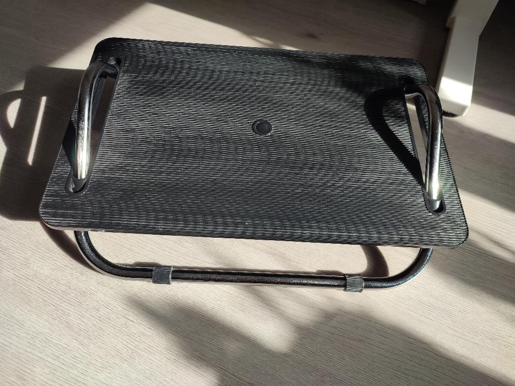 IKEA DAGOTTO voetensteun (zwart/chroom), Diversen, Bureau-accessoires, Ophalen of Verzenden, Zo goed als nieuw