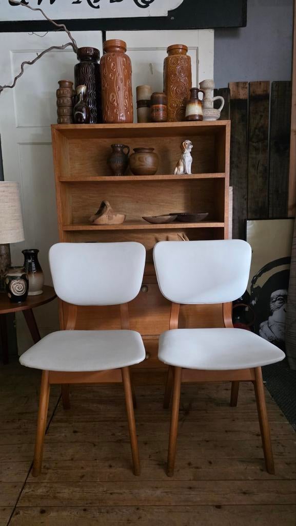 2 mooie en hippe vintage stoelen, Ophalen, Huis en Inrichting