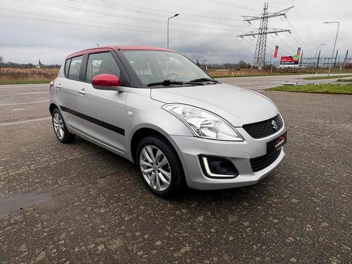 Suzuki Swift 1.2 Exclusive ESAAA  2015 Allgrip 4x4 5DRS, Auto's, Suzuki, Bedrijf, Swift, 4x4, ABS, Airbags, Alarm, Boordcomputer