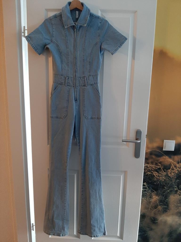 Jumpsuit Amisu, Kleding | Dames, Jumpsuits, Ophalen of Verzenden, Zo goed als nieuw, Maat 34 (XS) of kleiner
