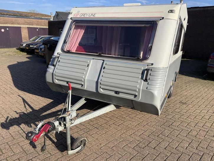 Kip Kg-42 Greyline KG 42TTC 4 slaapplaatsen incl; voortent,, Caravans en Kamperen, Caravans, Bedrijf, tot en met 4, 750 - 1000 kg