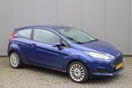 Ford Fiesta 1.0i 65PK Style Trekhaak/Airco/Bleutooth/Parkeer, Stof, 525 kg, Met garantie (alle), Blauw