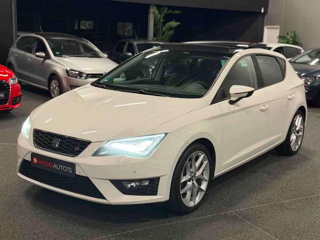 Seat Leon 1.4 TSI FR LED/PANO/NAVI/CRUISE/HALF-LEDER/DCC/SEA, Voorwielaandrijving, Gebruikt, 4 cilinders, Leon