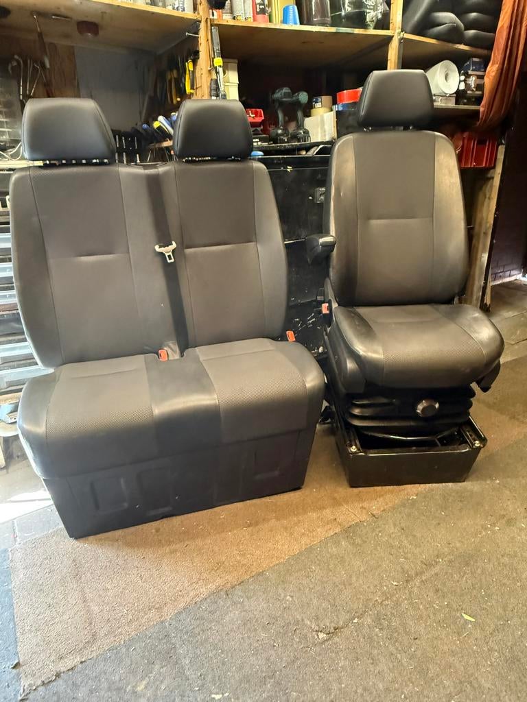 Nette setje sprinter 906/crafter stoelen luchtgeveerde&bijri, Ophalen, Gebruikt, Mercedes-Benz